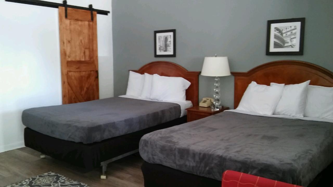 The Oak Motel Ла-Грейндж Экстерьер фото