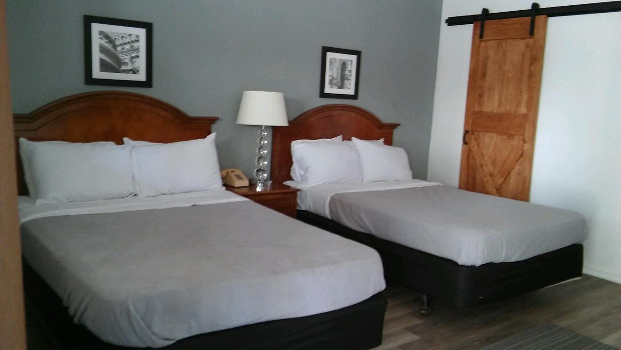 The Oak Motel Ла-Грейндж Экстерьер фото